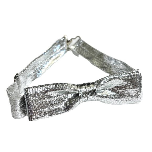 Formal Tuxedo Bowtie Pre-Tied Silver Lame’ Adjustable Unisex Vintage NWOT - Picture 1 of 10